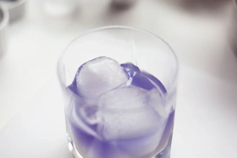 Holiday Cocktail - Lady Luxe